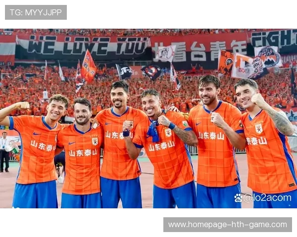 说到做到!泰山3-1海港,徐江果然连磕3个,球迷:不跪叫磕头吗? 说到做到!泰山3-1海港,徐江果然连磕3个,球迷:不跪叫磕头吗?